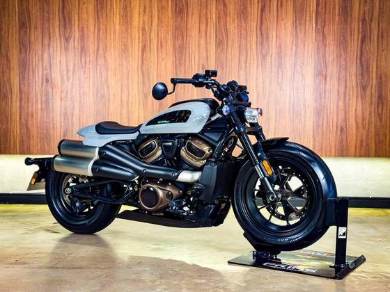 HARLEY-DAVIDSON SPORTSTER S HARLEY-DAVIDSON SPORTSTER S